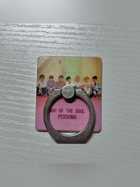 BTS ‘Map of the Soul: Persona’ Phone Ring Holder